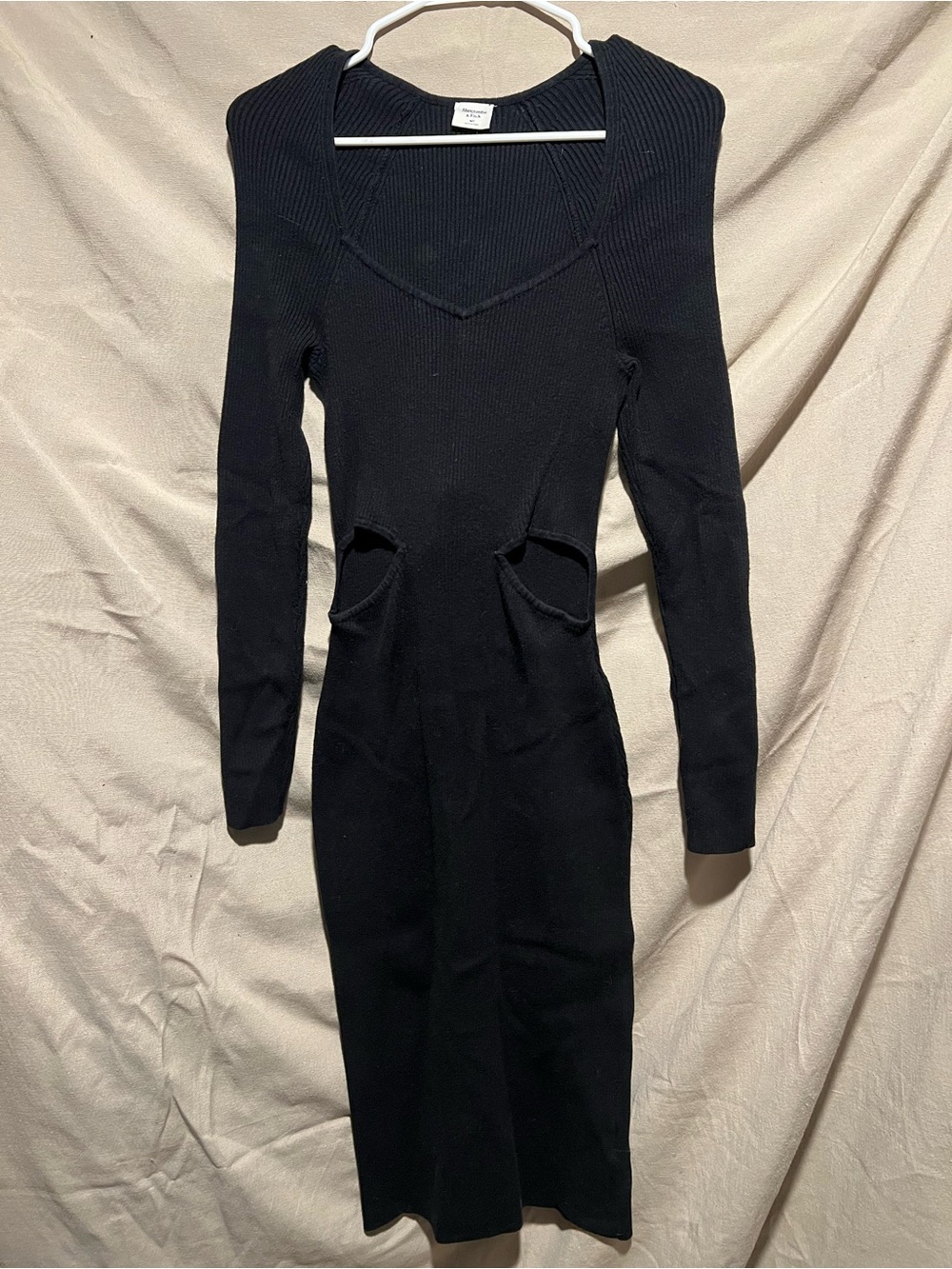 Abercrombie & Fitch Black Long-Sleeve Ribbed Midi Dress with Waist Cutouts